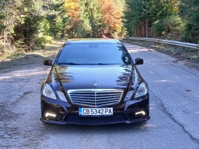 Mercedes-Benz E 350 4MATIC, снимка 1