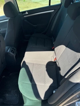 VW Golf - 4400 € / 8605.65 лв. - 49533729 7