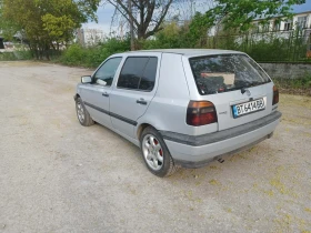 VW Golf - 1400 € / 2738.16 лв. - 62954027 6