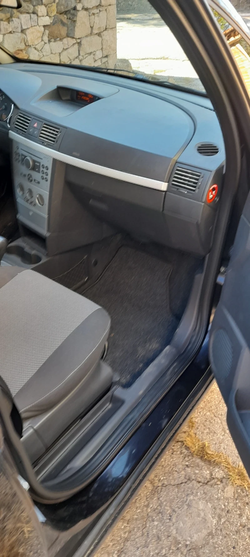 Opel Meriva, снимка 4 - Автомобили и джипове - 49566916