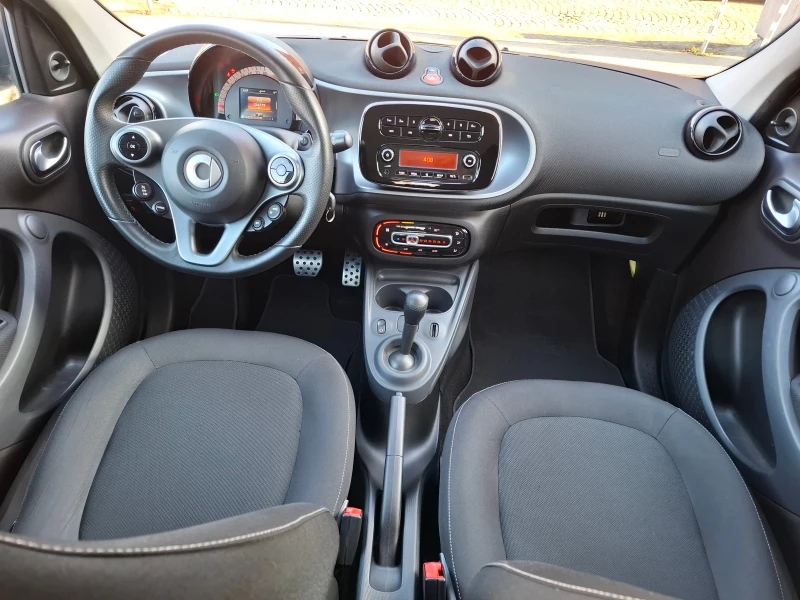 Smart Forfour 1.0 , снимка 11 - Автомобили и джипове - 48488745