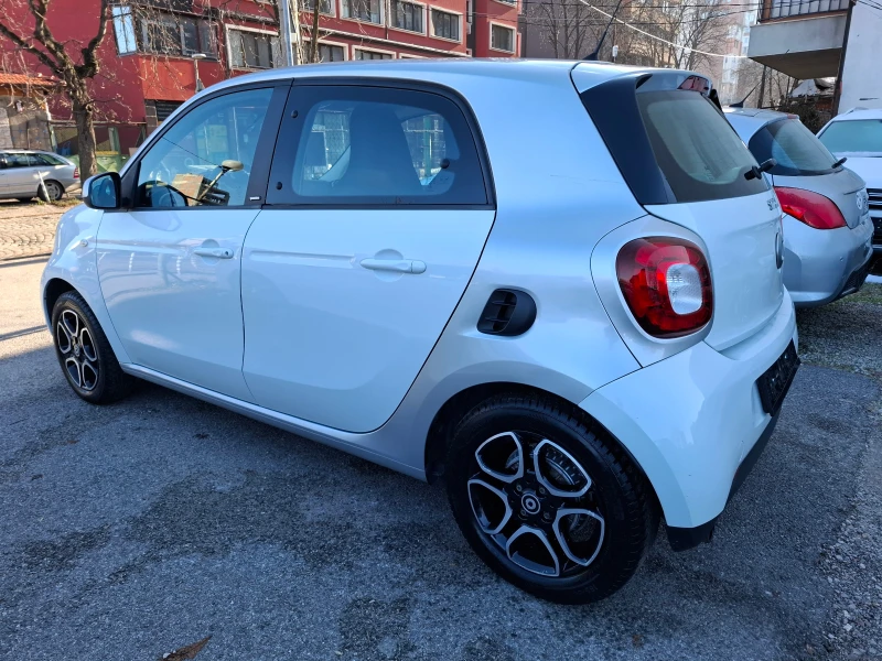 Smart Forfour 1.0 , снимка 6 - Автомобили и джипове - 48488745