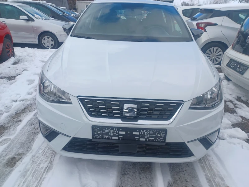 Seat Ibiza 1.0, снимка 1 - Автомобили и джипове - 49202677