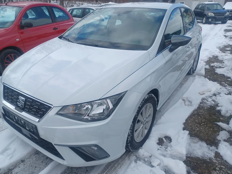 Seat Ibiza 1.0, снимка 2 - Автомобили и джипове - 49202677