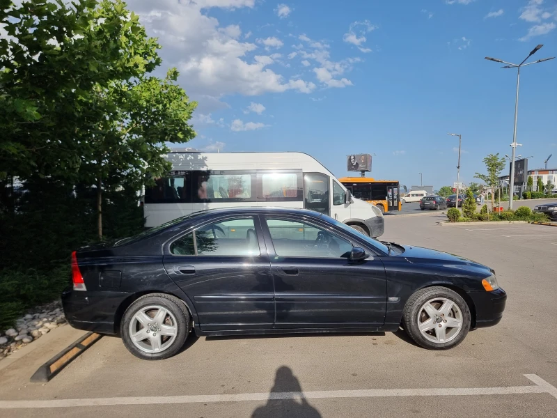 Volvo S60 D5, снимка 4 - Автомобили и джипове - 49542814