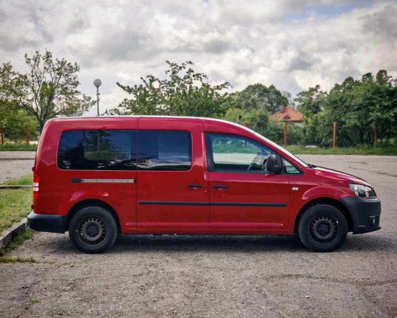 VW Caddy MAXI фабрична газ, снимка 4 - Автомобили и джипове - 51091493