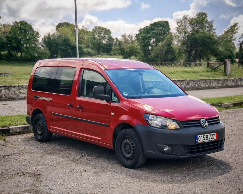 VW Caddy MAXI фабрична газ, снимка 3 - Автомобили и джипове - 51091493