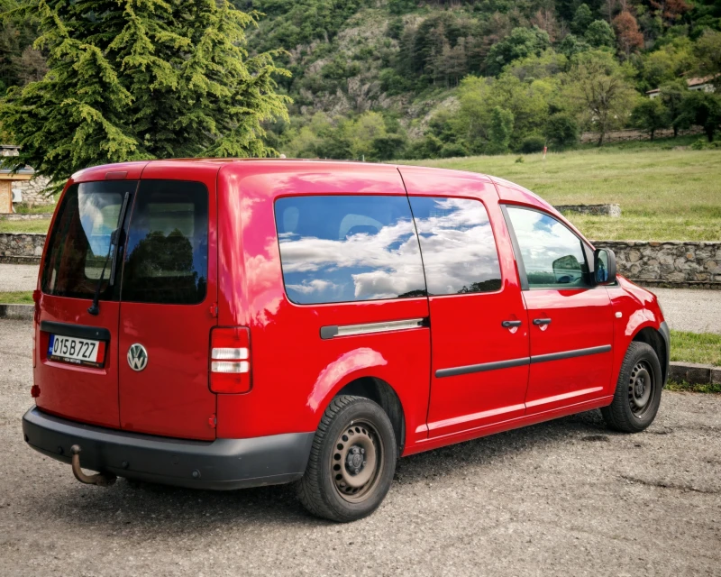 VW Caddy MAXI фабрична газ, снимка 5 - Автомобили и джипове - 51091493