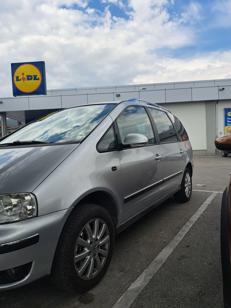 VW Sharan, снимка 4 - Автомобили и джипове - 51882678
