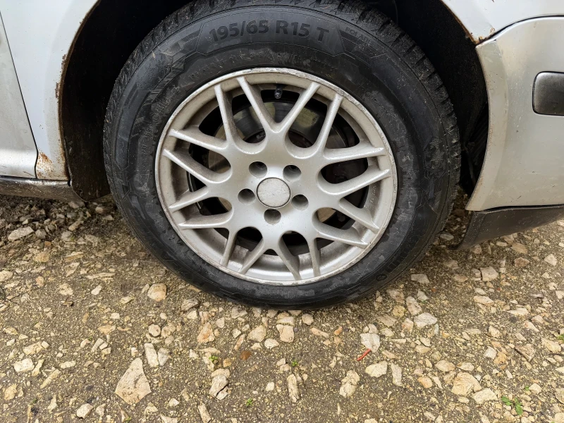 VW Golf, снимка 8 - Автомобили и джипове - 52344518