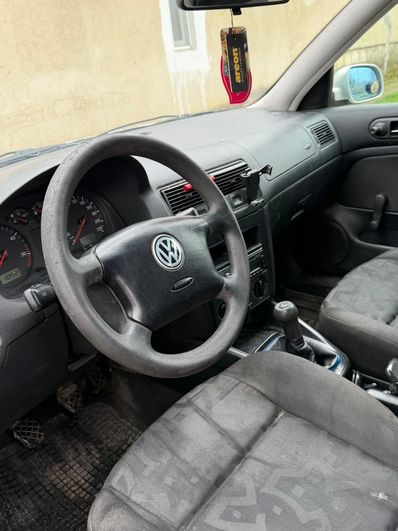 VW Golf, снимка 6 - Автомобили и джипове - 52344518