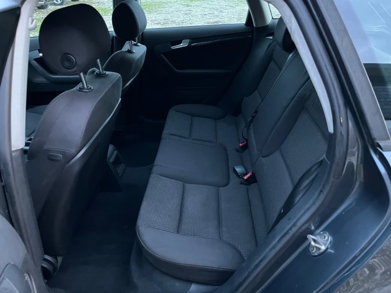Audi A3 1.9TDI Sportback, снимка 11 - Автомобили и джипове - 52554103