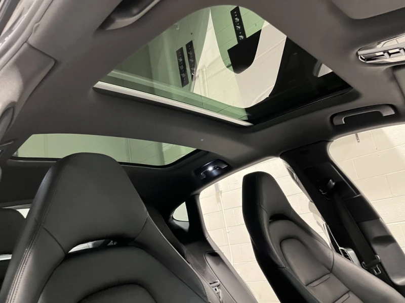 Porsche Panamera 4SWINTER RIMS/TIRES PKG INCLUDED| CLEAN CARFAX| , снимка 17 - Автомобили и джипове - 52869455