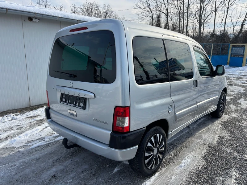 Peugeot Partner 1.6 бензин 2008 г Климатик Внос Германия , снимка 4 - Автомобили и джипове - 53356403