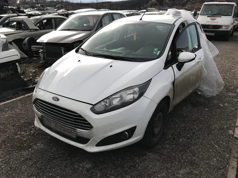 Ford Fiesta 1.5TDCi, 75кс., снимка 2 - Автомобили и джипове - 24355345