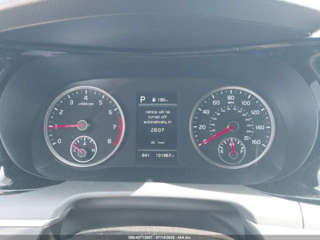 Kia K5  - изображение 9