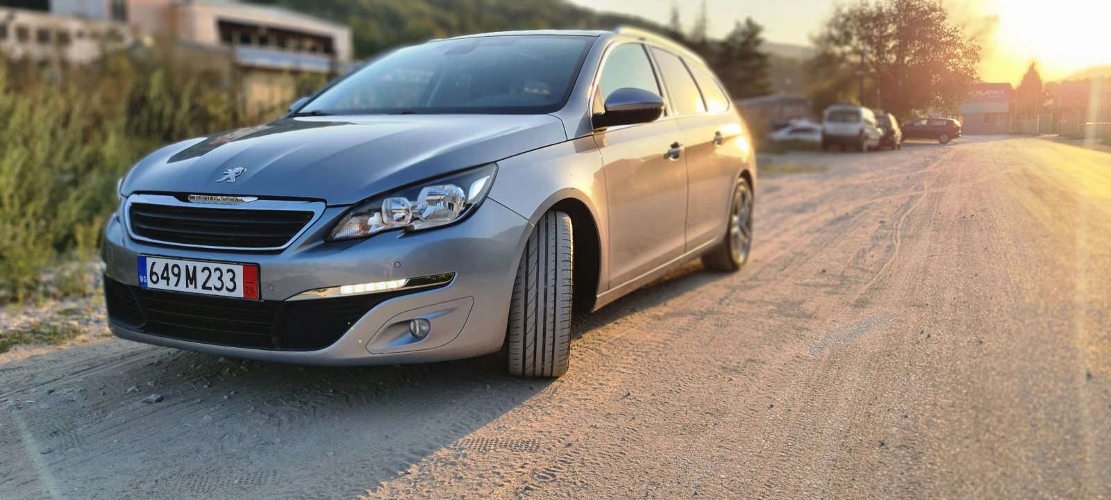 Peugeot 308 1.2i 110hp - изображение 5