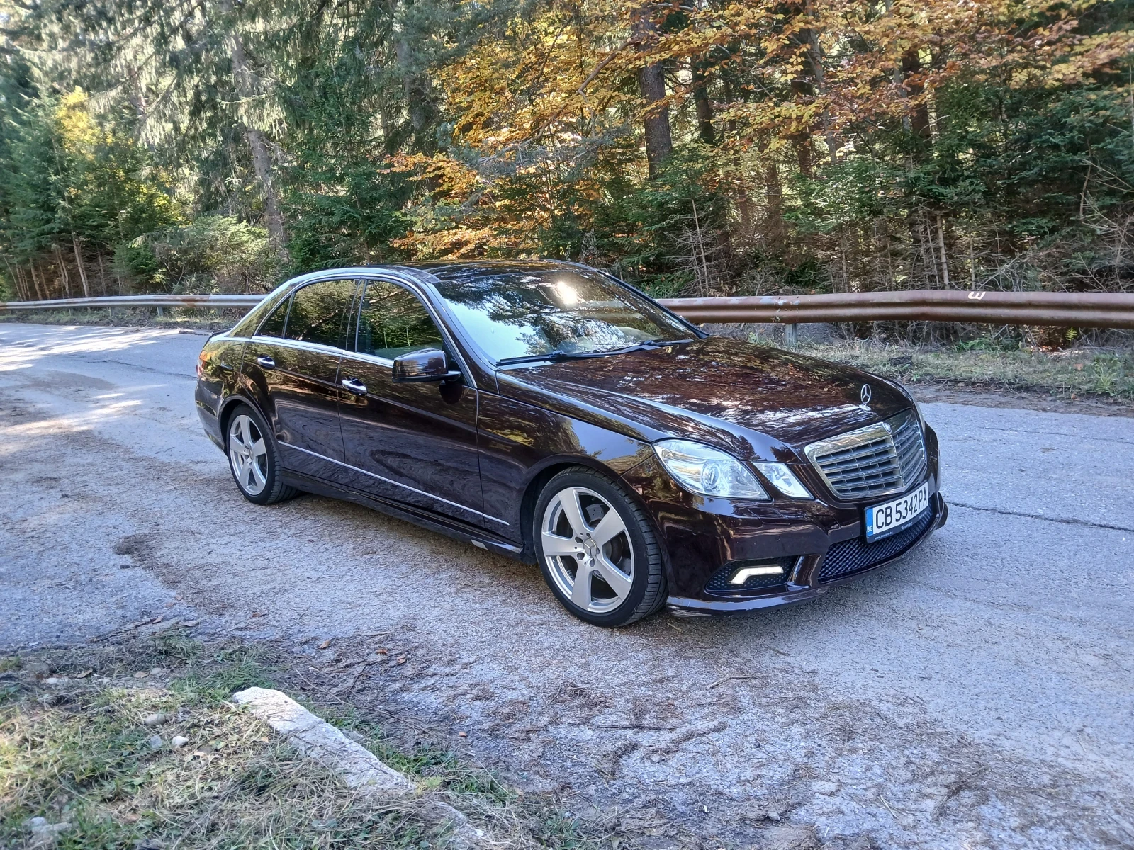 Mercedes-Benz E 350 4MATIC - изображение 7