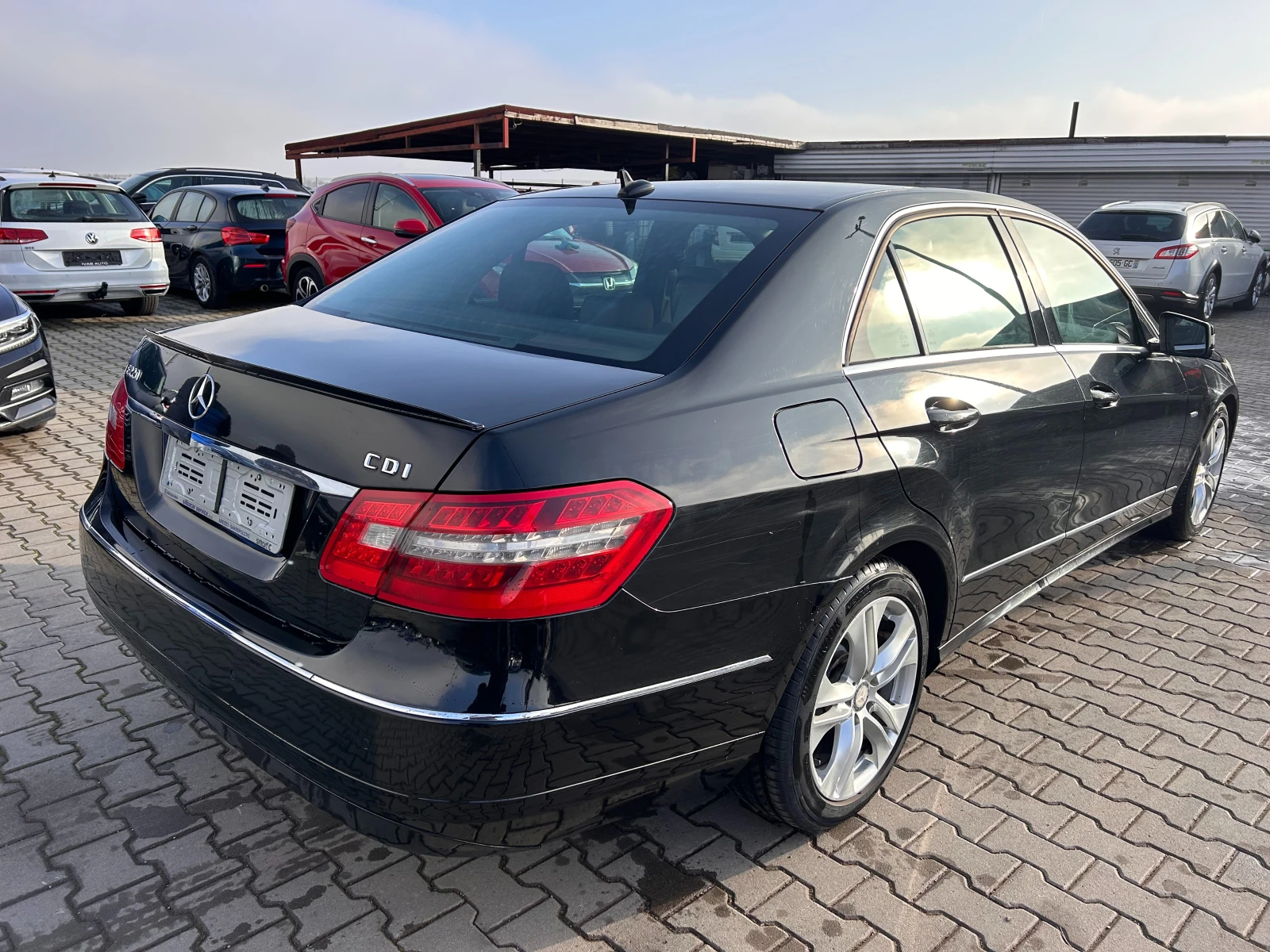 Mercedes-Benz E 220 CDI AVTOMAT/KOJA/NAVI EURO 5 - изображение 6