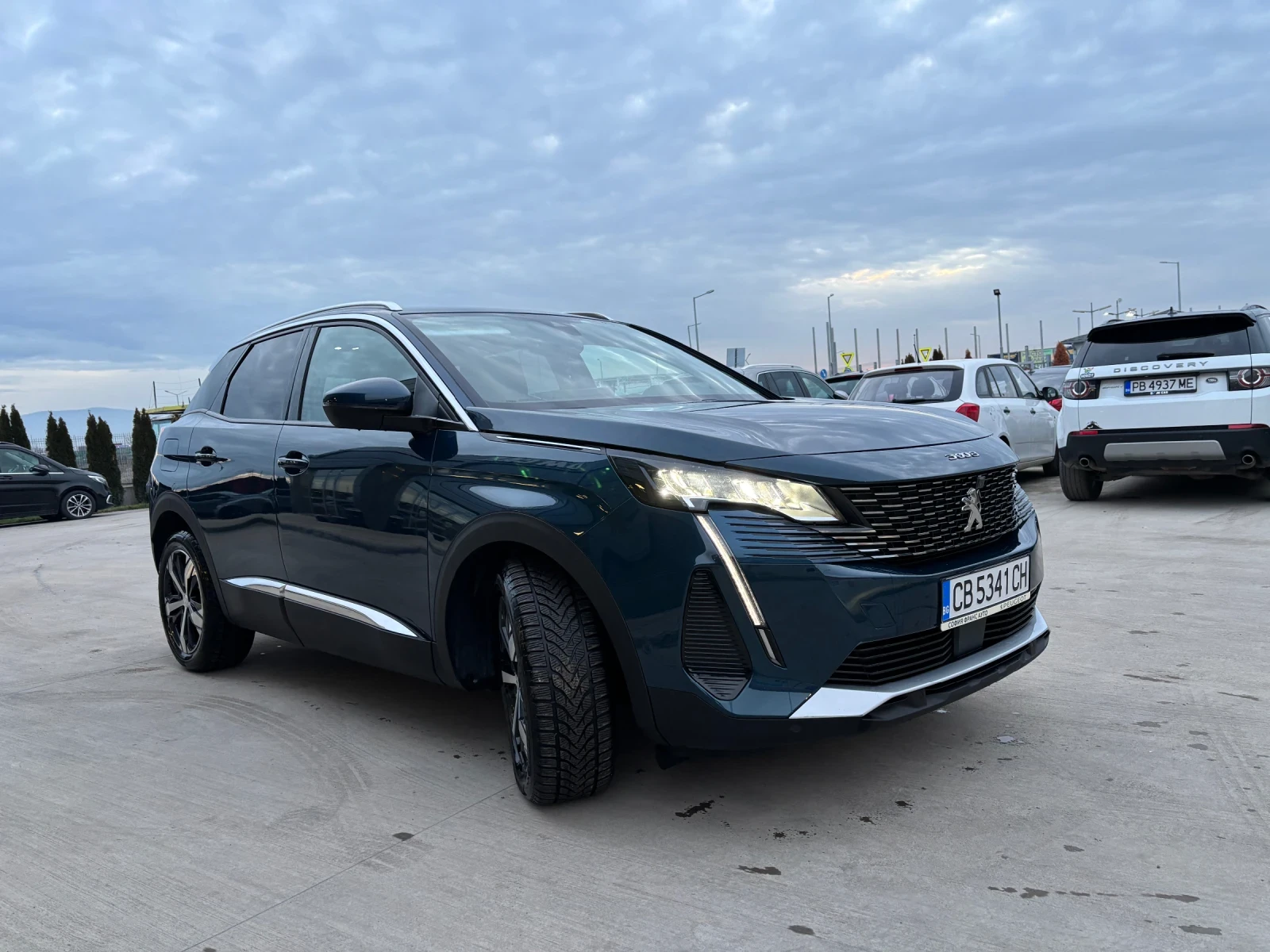 Peugeot 3008 1.5 ГАРАНЦИЯ  пълен пакет екстри - изображение 2