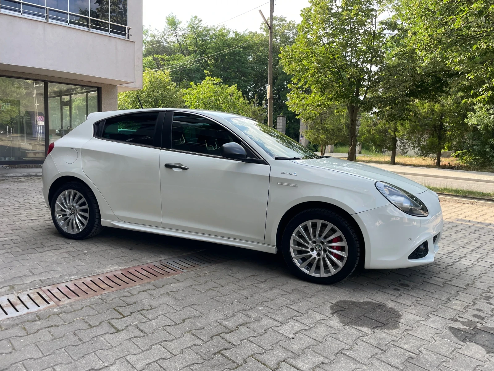 Alfa Romeo Giulietta 2.0 QV-LINE - изображение 3