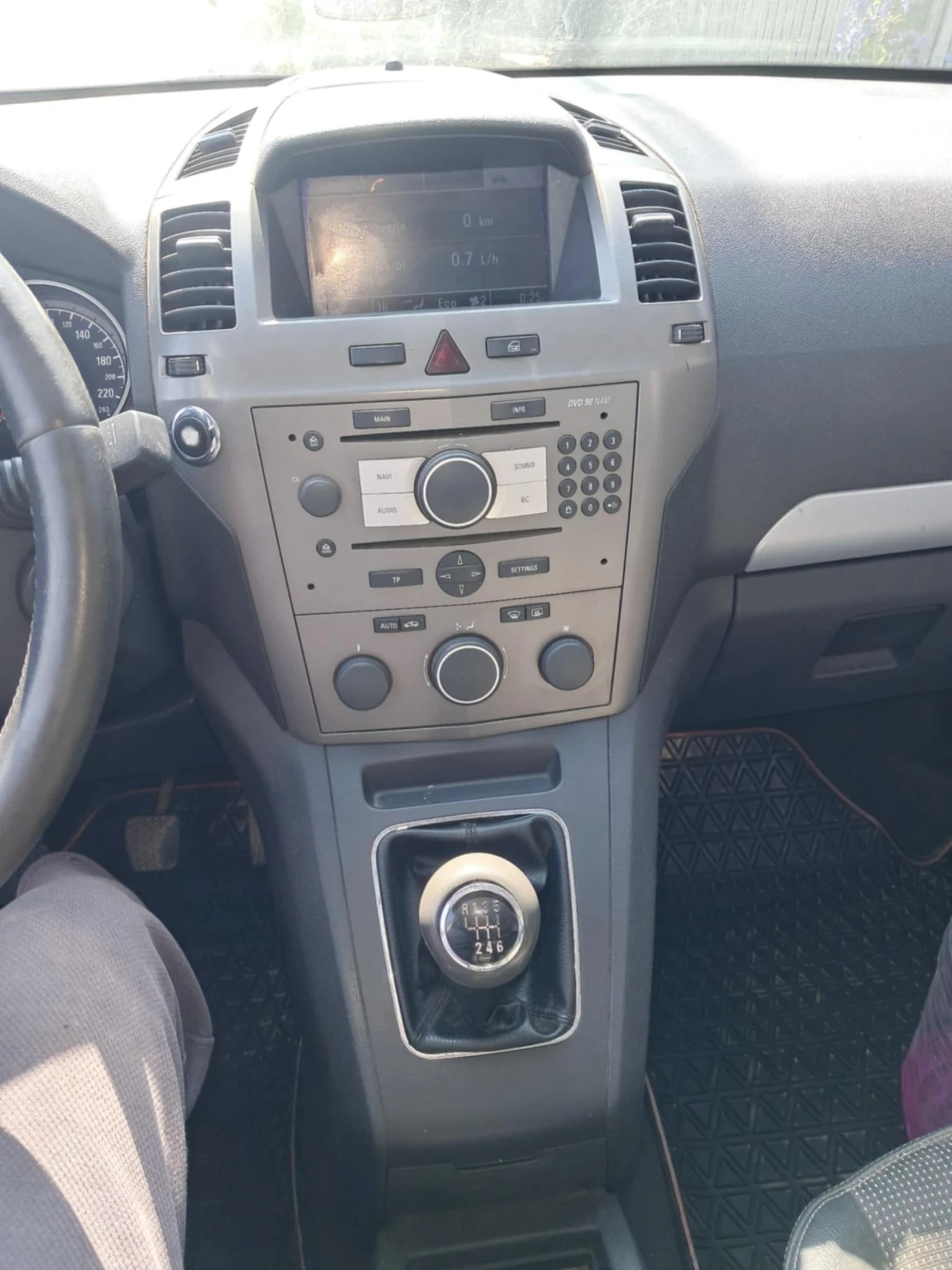 Opel Zafira  - изображение 6