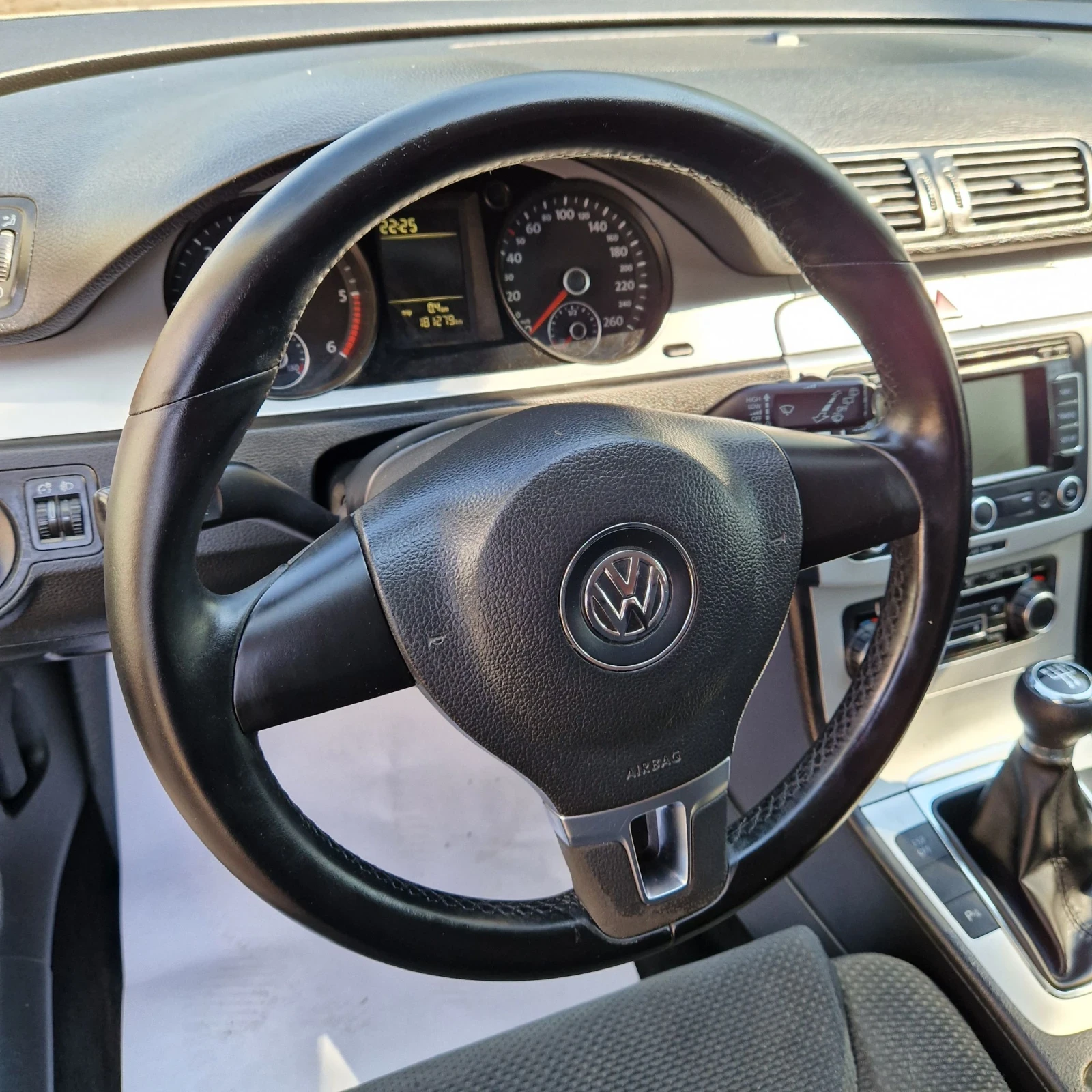 VW Passat 2.0TDI 110к.с - изображение 8