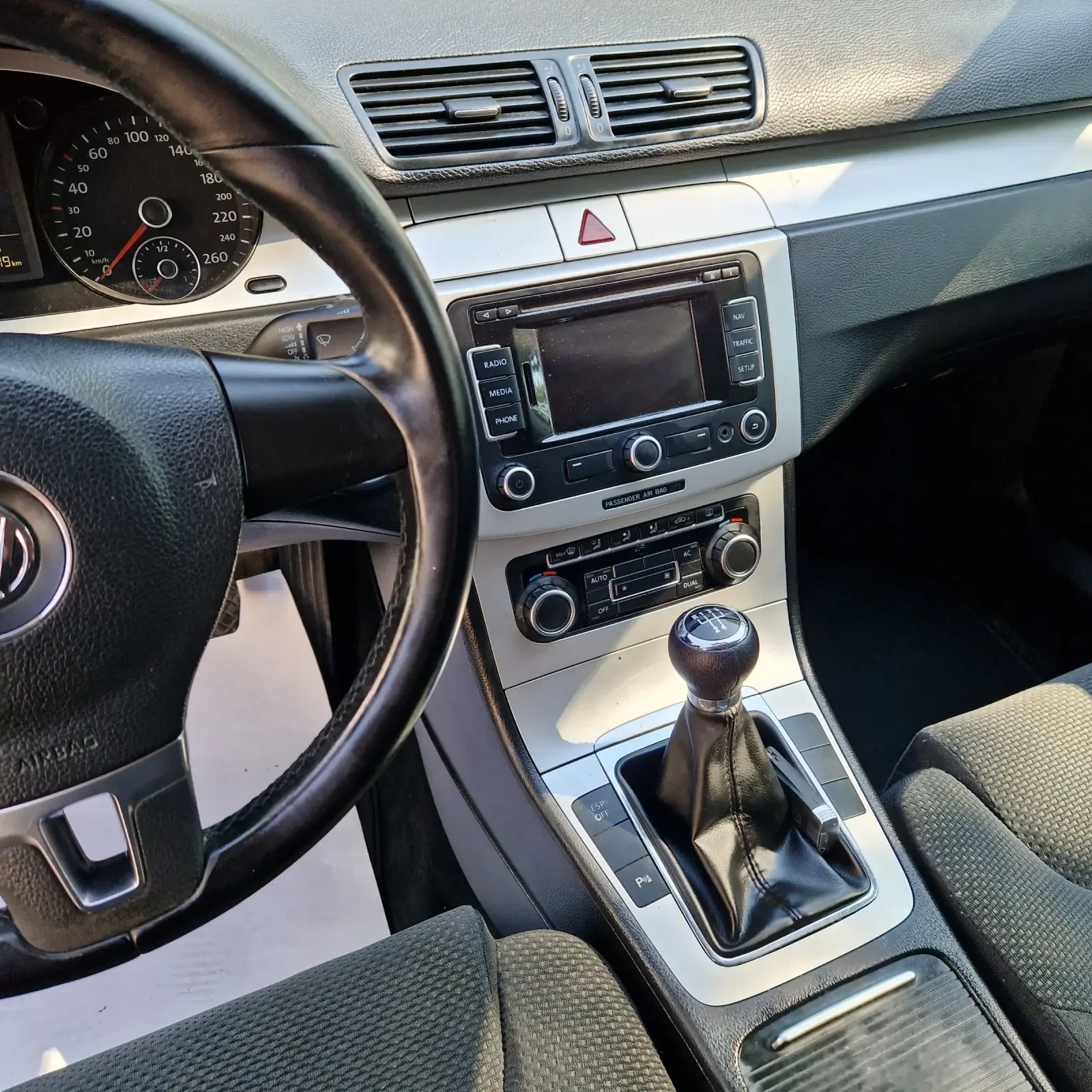 VW Passat 2.0TDI 110к.с - изображение 9