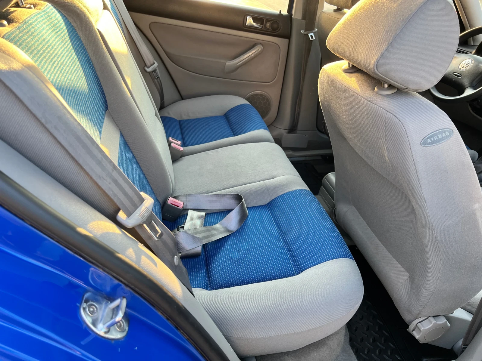 VW Golf, снимка 15 - Автомобили и джипове - 53830047