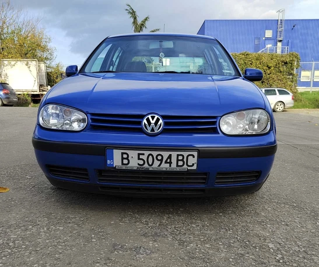 VW Golf, снимка 2 - Автомобили и джипове - 53830047