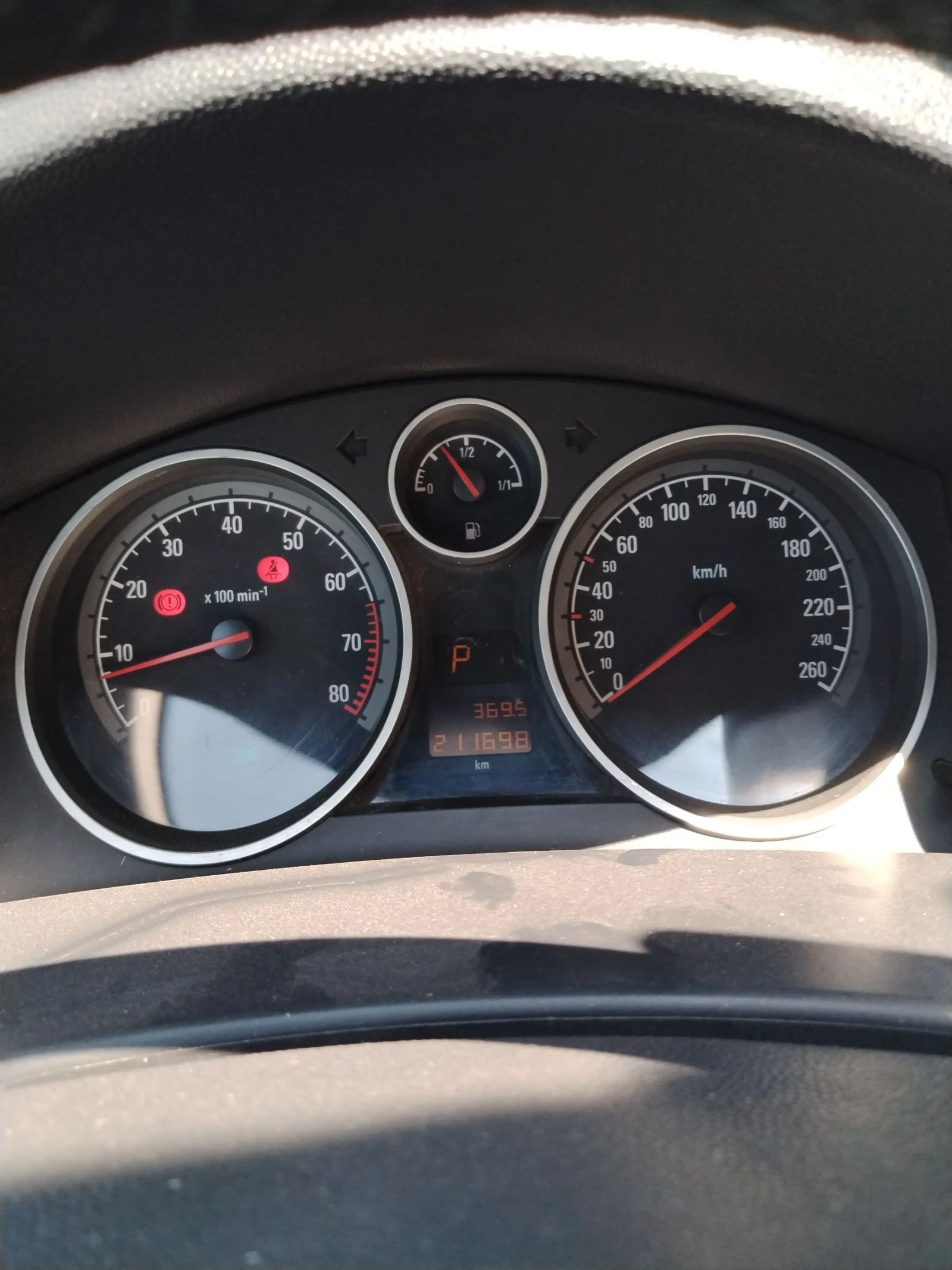 Opel Astra H 1.8 - изображение 9