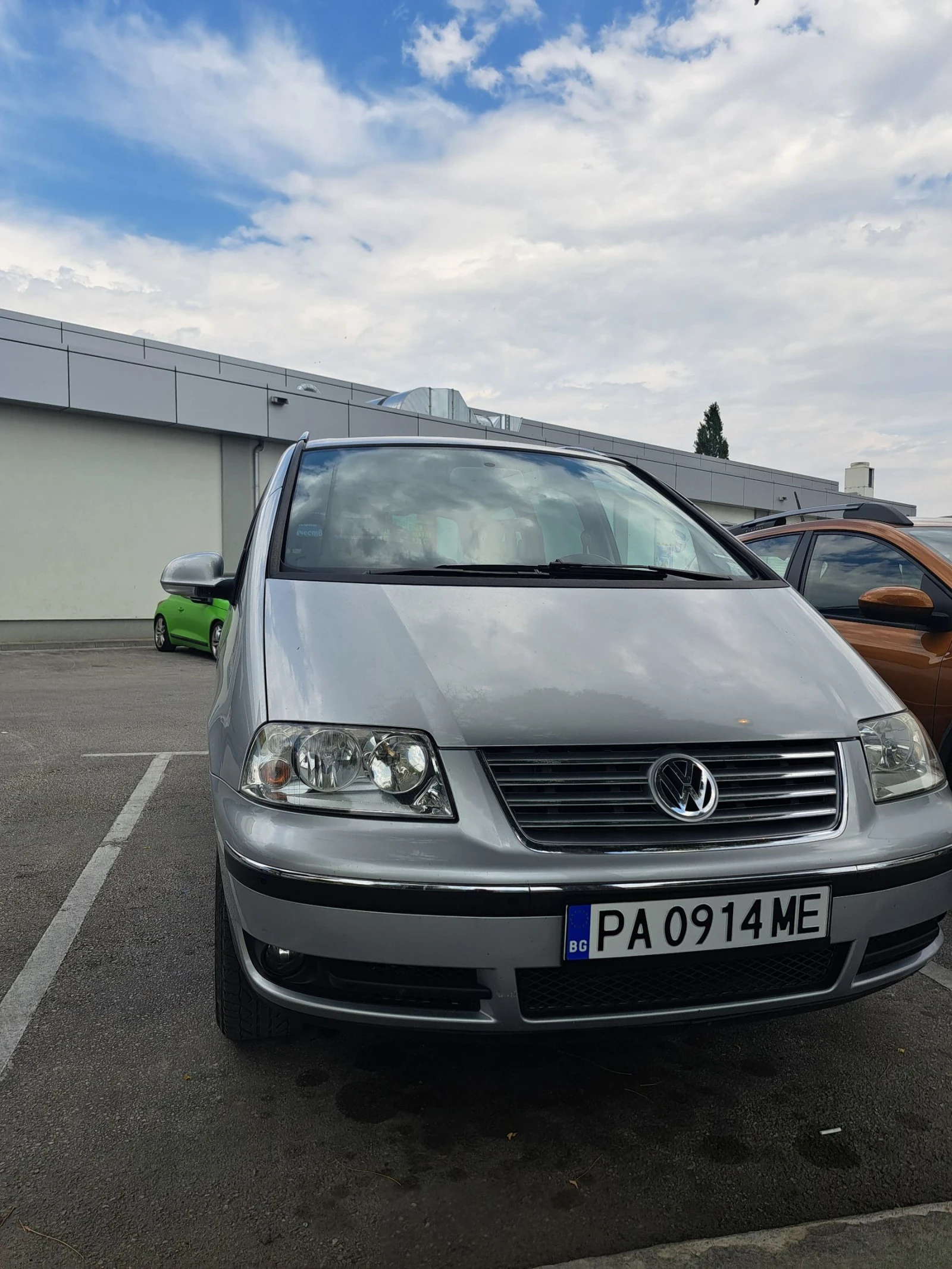 VW Sharan  - изображение 2
