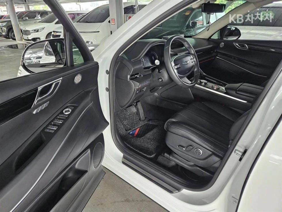 Genesis GV80 2.5T AWD ЛИЗИНГ БЕЗ ПЪРВОНАЧАЛНА ВНОСКА  - изображение 6