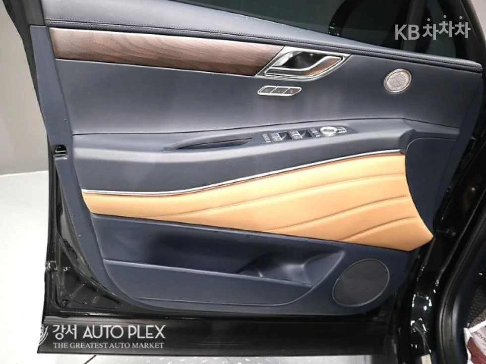 Genesis GV80 2.5T AWD ЛИЗИНГ БЕЗ ПЪРВОНАЧАЛНА ВНОСКА  - изображение 7