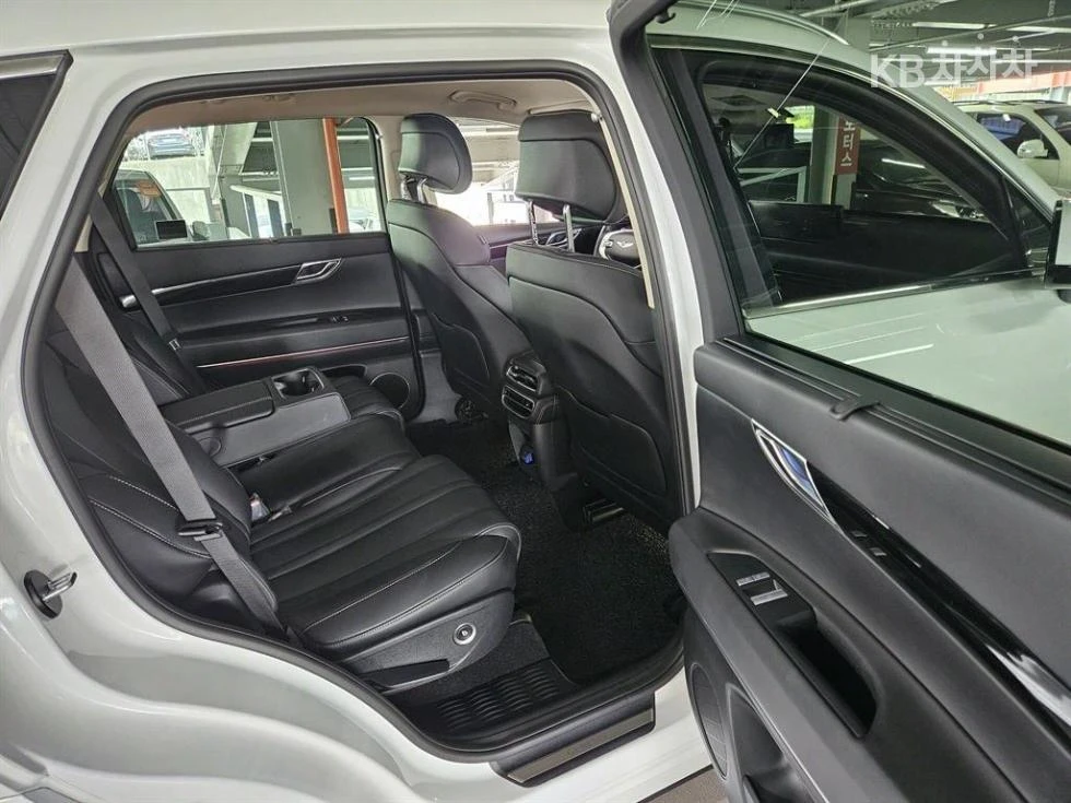 Genesis GV80 2.5T AWD ЛИЗИНГ БЕЗ ПЪРВОНАЧАЛНА ВНОСКА  - изображение 8