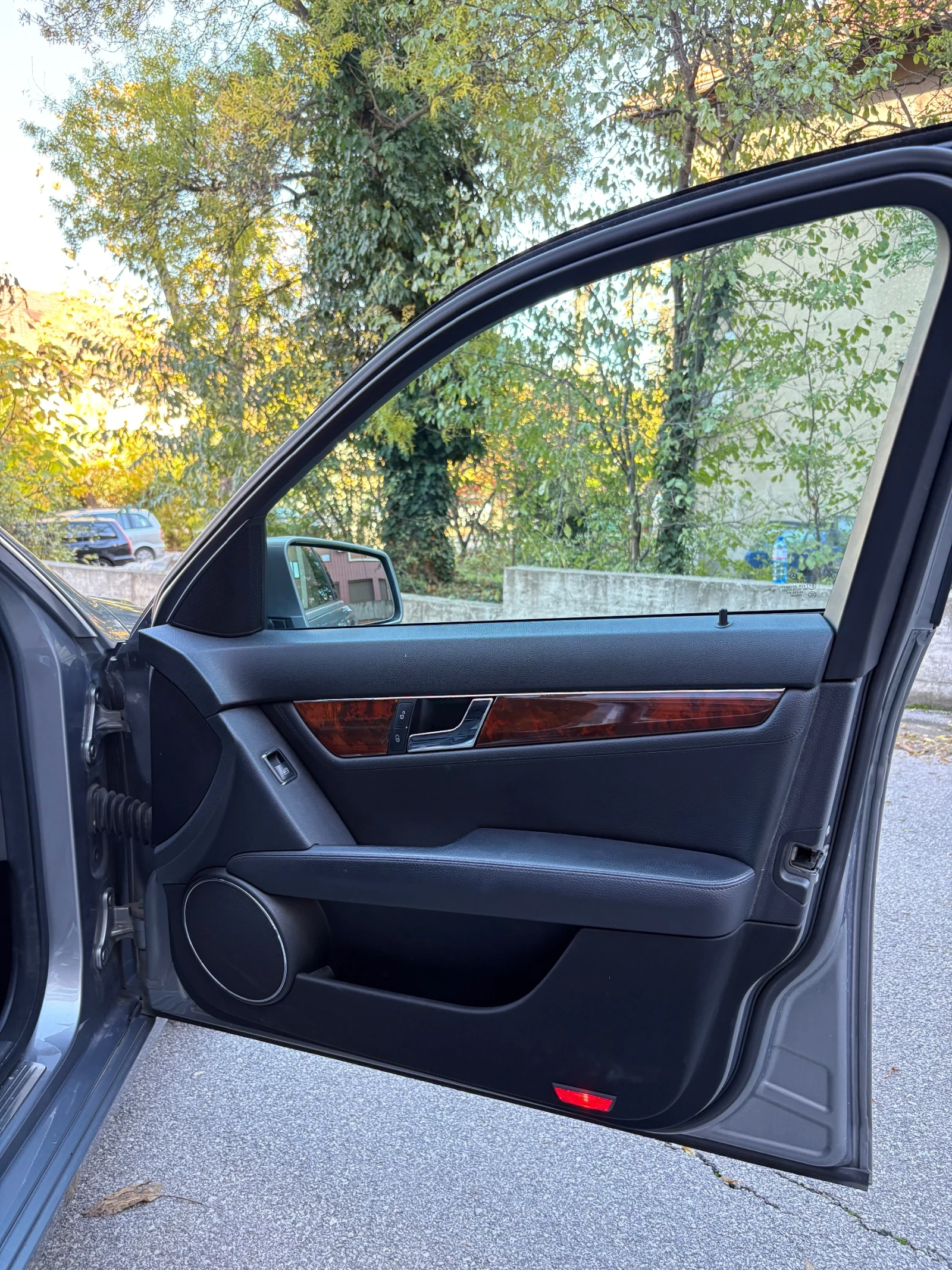 Mercedes-Benz C 250 blueefficiency | Mobile.bg   12