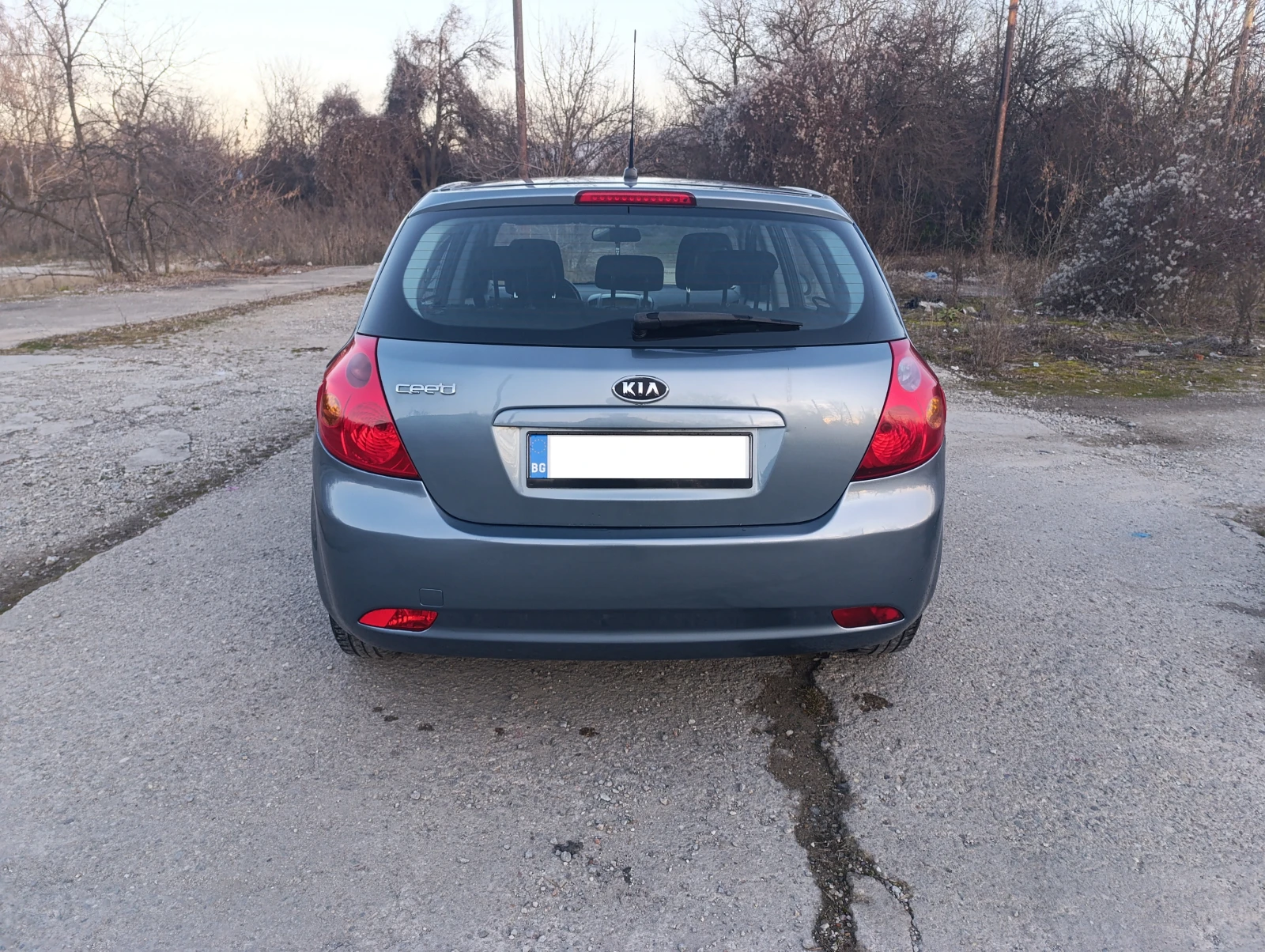 Kia Ceed 1.6i - изображение 6
