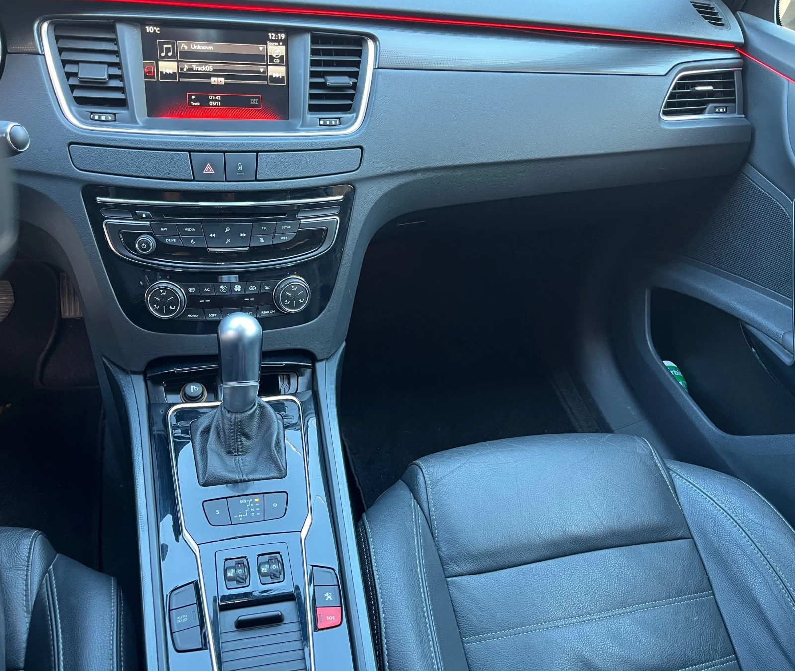 Peugeot 508 2.0 blue HDI - изображение 8