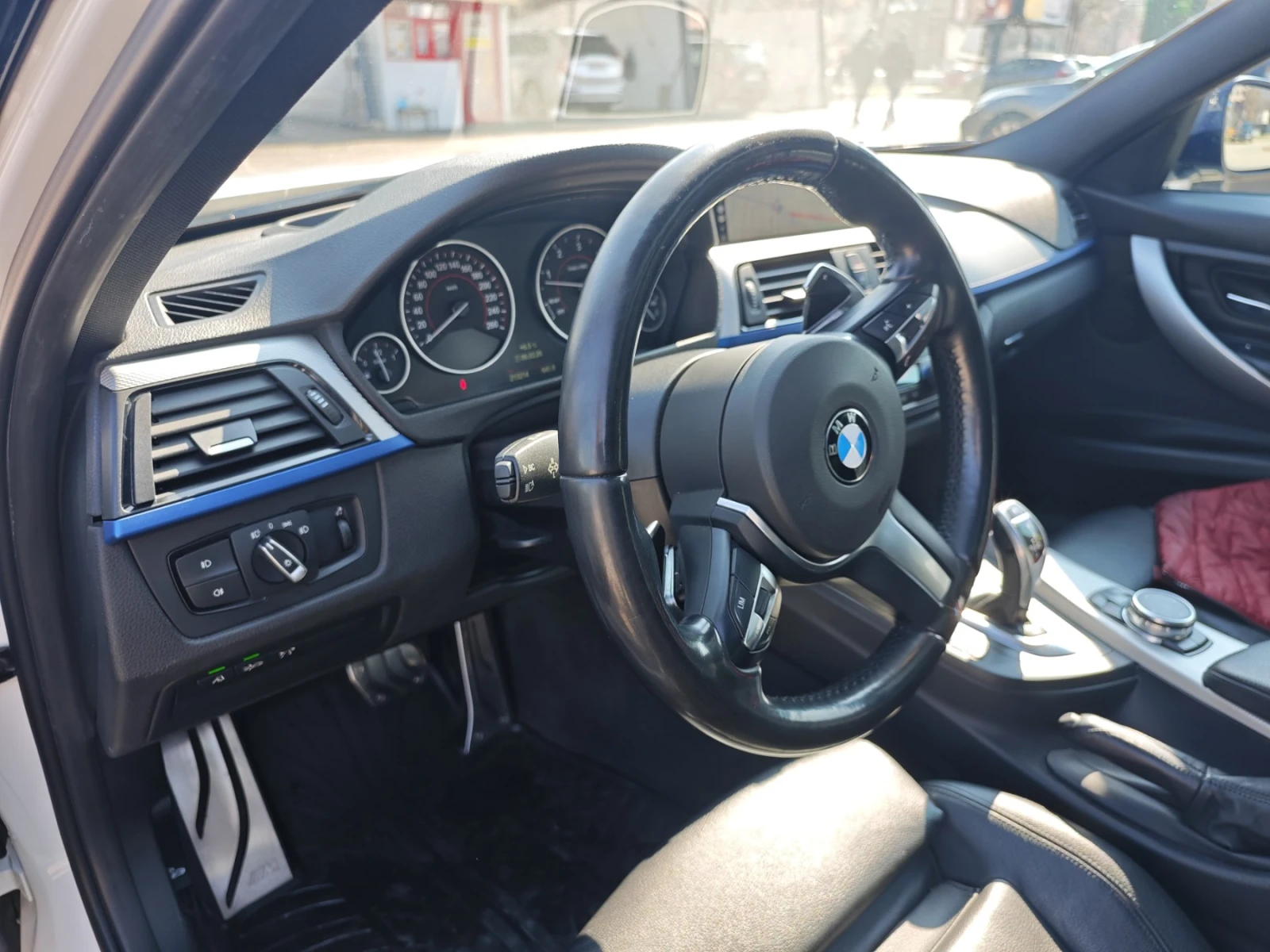 BMW 335 D, снимка 12 - Автомобили и джипове - 53737414