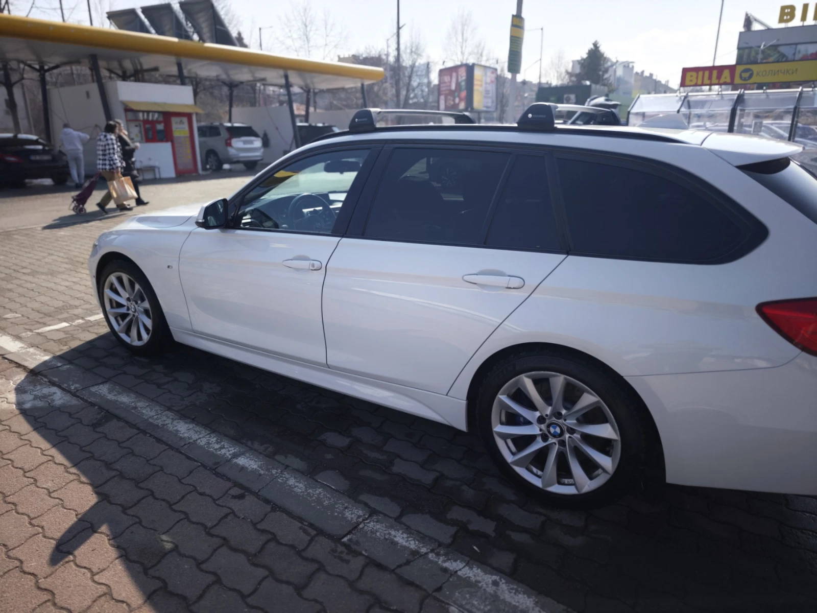 BMW 335 D, снимка 4 - Автомобили и джипове - 53737414