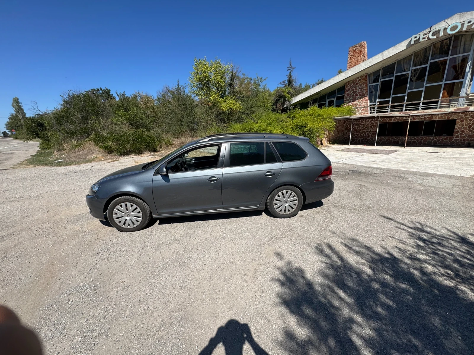 VW Golf, снимка 3 - Автомобили и джипове - 53832931