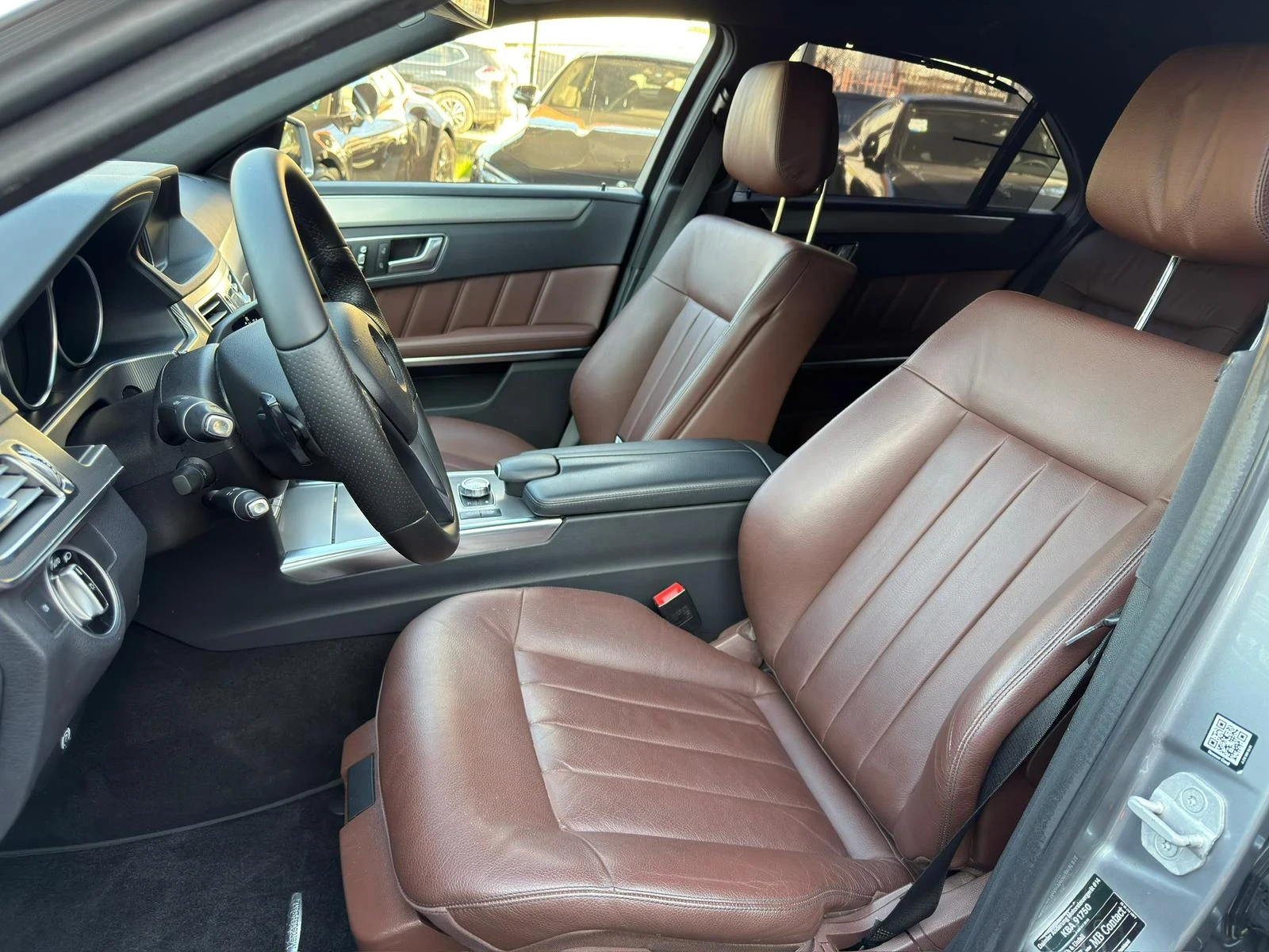 Mercedes-Benz E 350 d 4Matic Avantgarde Distronic Keyless Exclusive, снимка 8 - Автомобили и джипове - 53848233