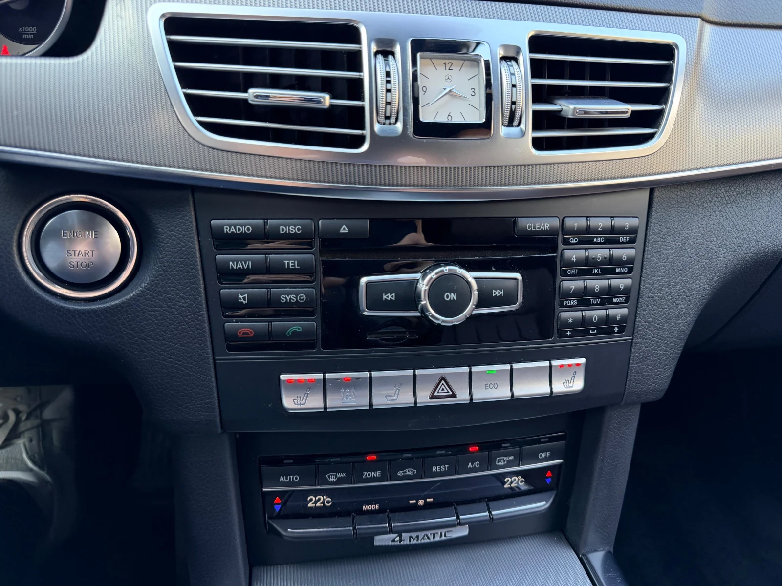 Mercedes-Benz E 350 d 4Matic Avantgarde Distronic Keyless Exclusive, снимка 10 - Автомобили и джипове - 53848233