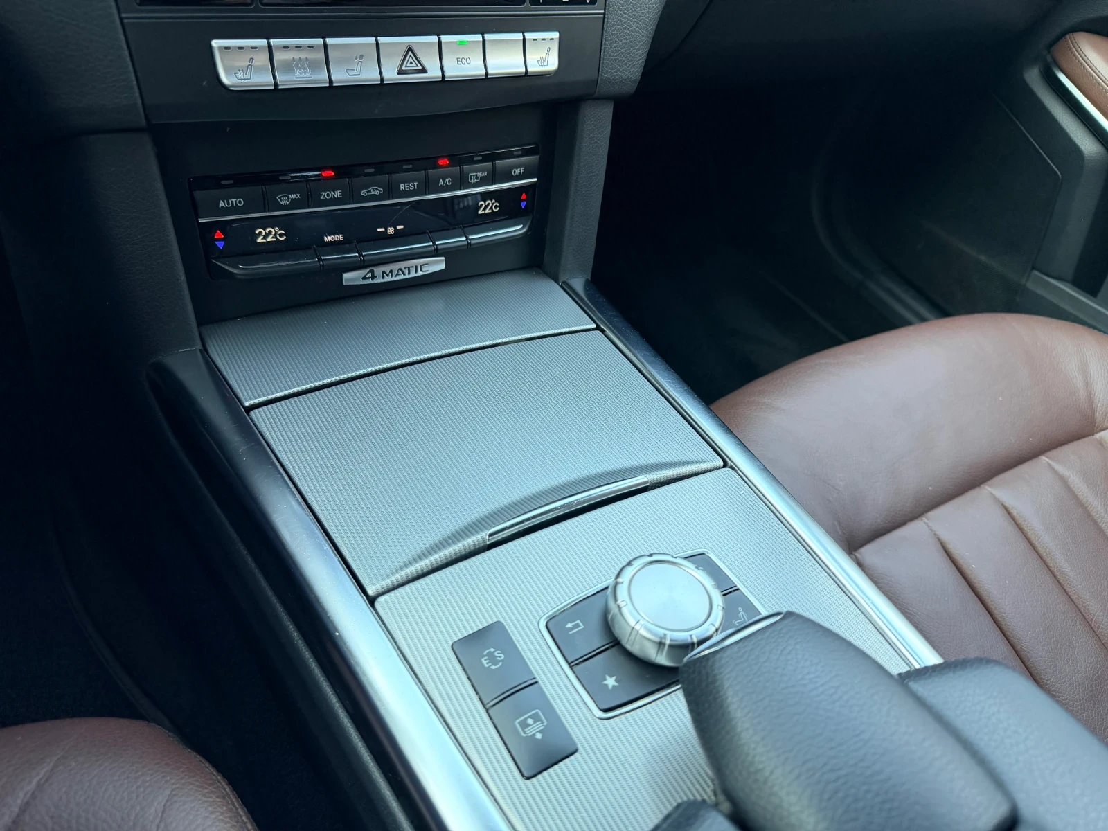 Mercedes-Benz E 350 d 4Matic Avantgarde Distronic Keyless Exclusive, снимка 12 - Автомобили и джипове - 53848233