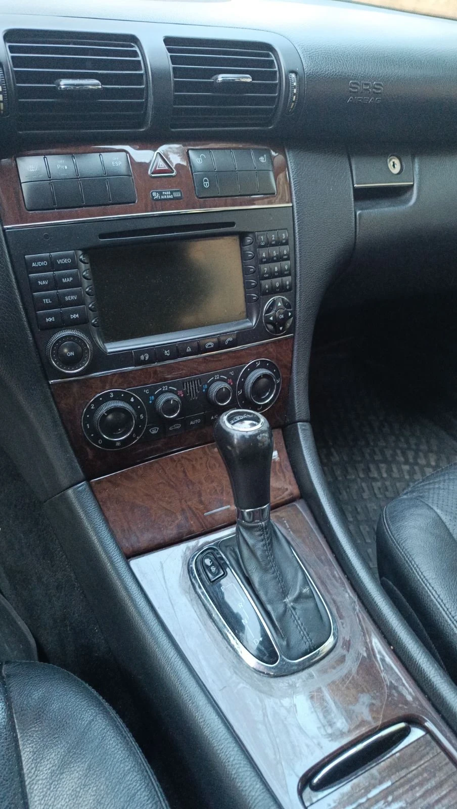 Mercedes-Benz C 270, снимка 6 - Автомобили и джипове - 53997444