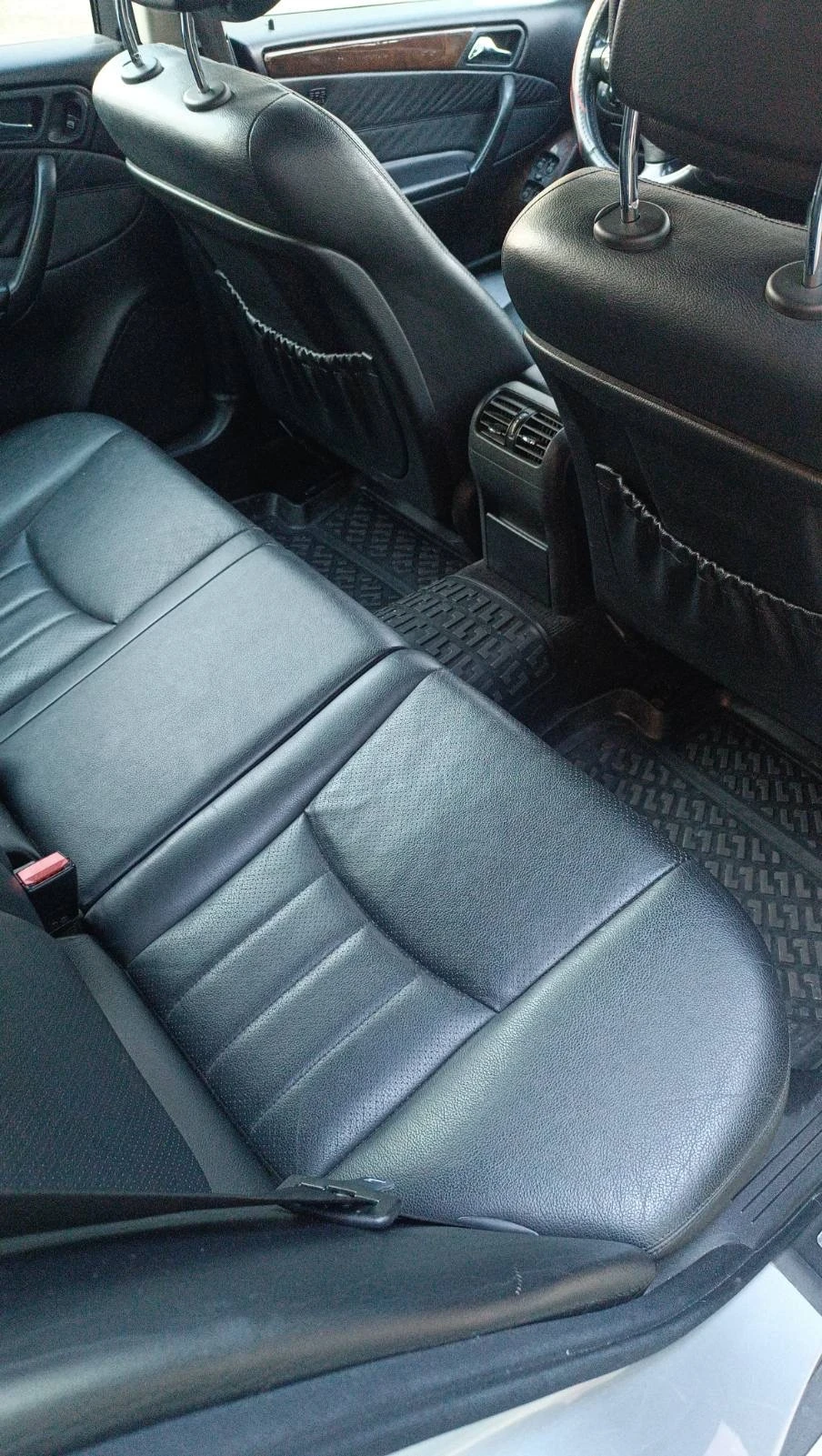 Mercedes-Benz C 270, снимка 9 - Автомобили и джипове - 53997444