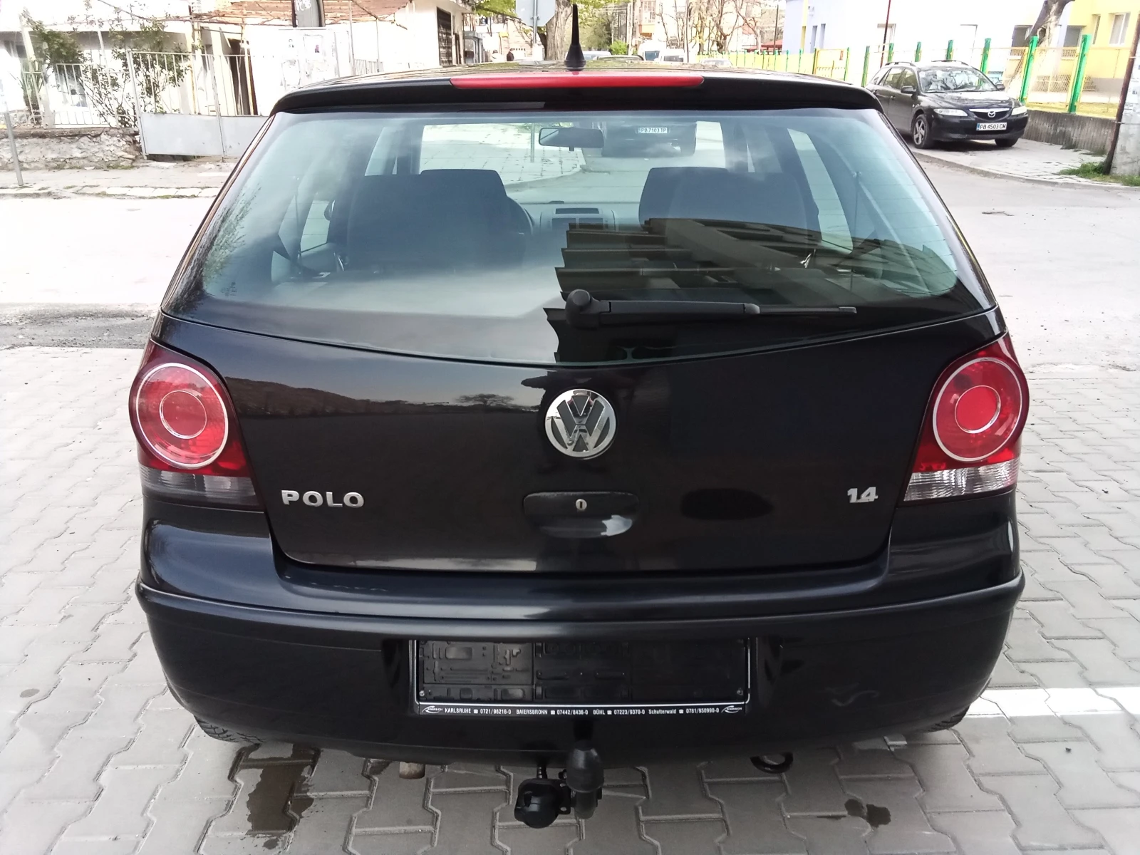 VW Polo 1.4i-75kc., снимка 7 - Автомобили и джипове - 54229417