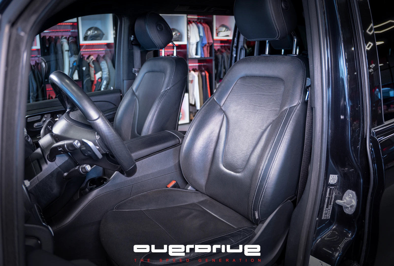 Mercedes-Benz V 300 d 4MATIC EXCLUSIVE AMG | Mobile.bg � ����������� 11