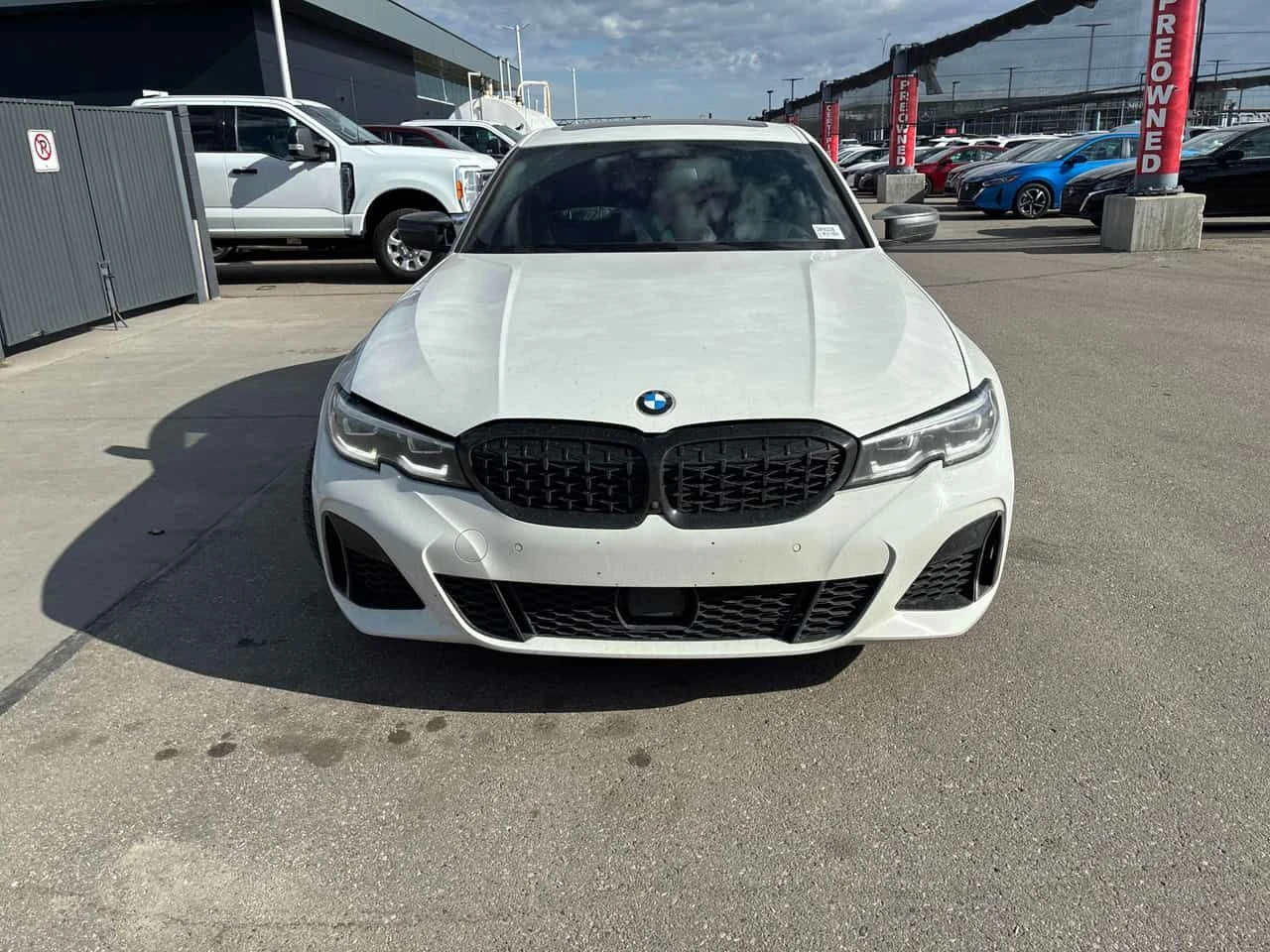 BMW 340 xDrive/ДИСТРОНИК/360 КАМЕРИ/ШИБИДАХ/БЕЗ ЗАБЕЛЕЖКИ, снимка 2 - Автомобили и джипове - 54307694