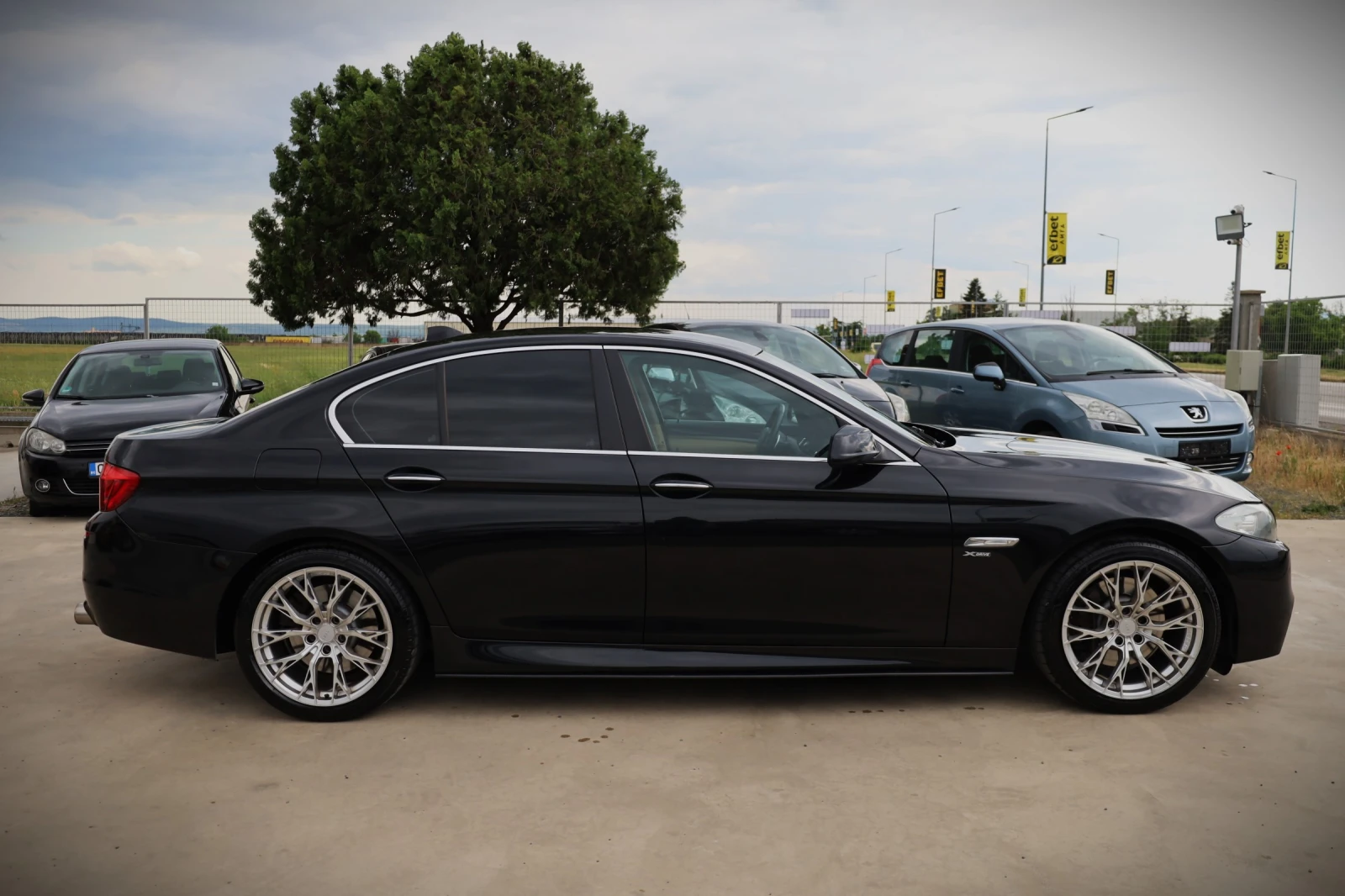 BMW 530 D xDrive, снимка 5 - Автомобили и джипове - 54641531